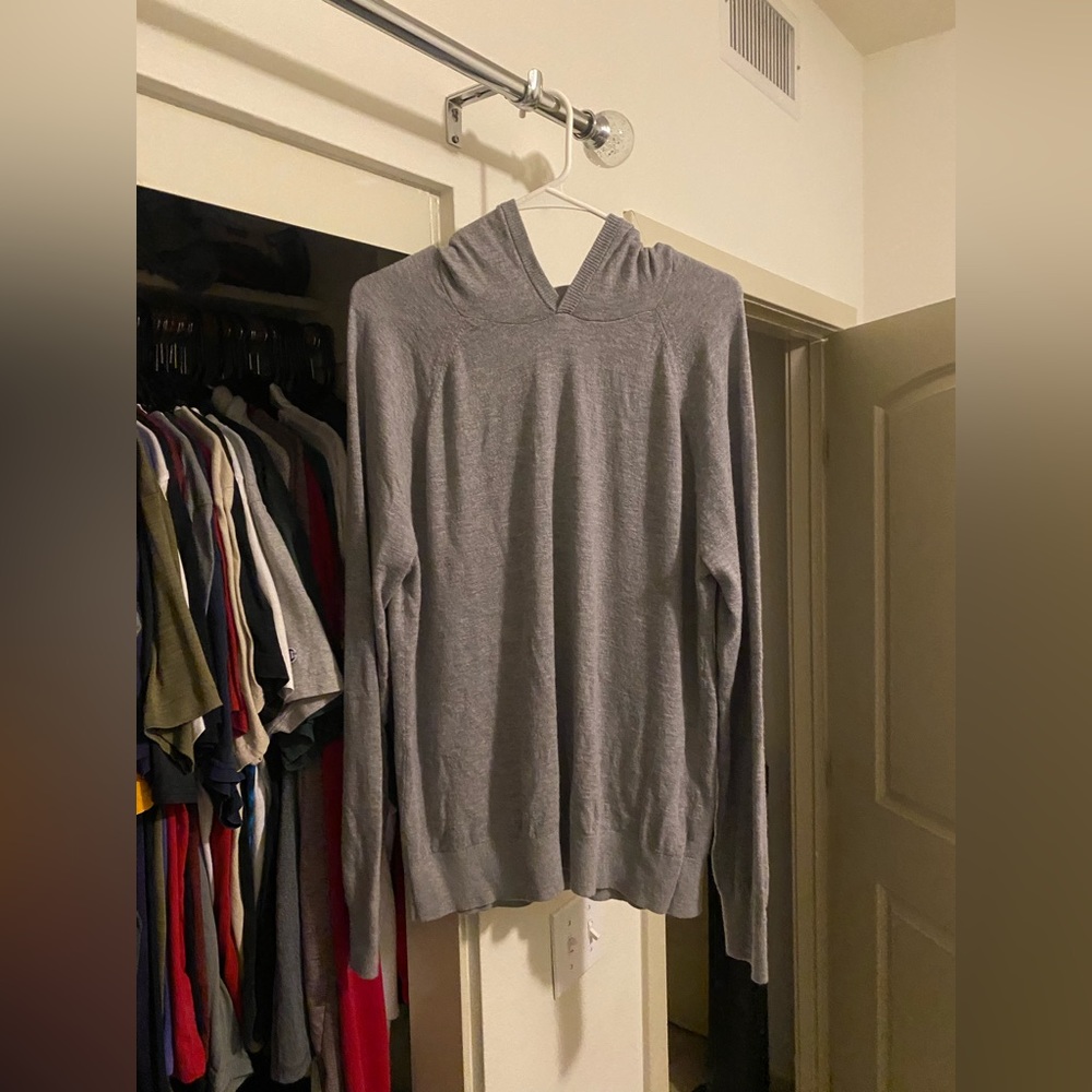 Men’s XL ‘JF j. ferrar’ gray sweater with hoodie